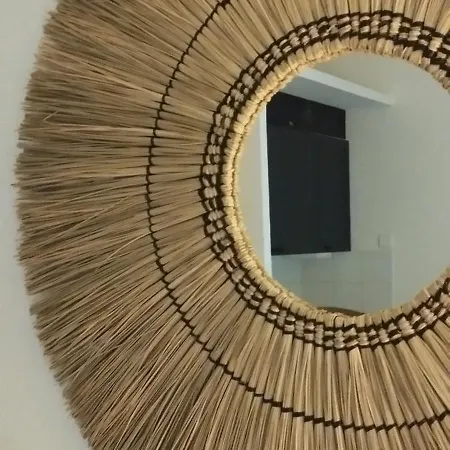 Chateau Charlie Lägenhet *